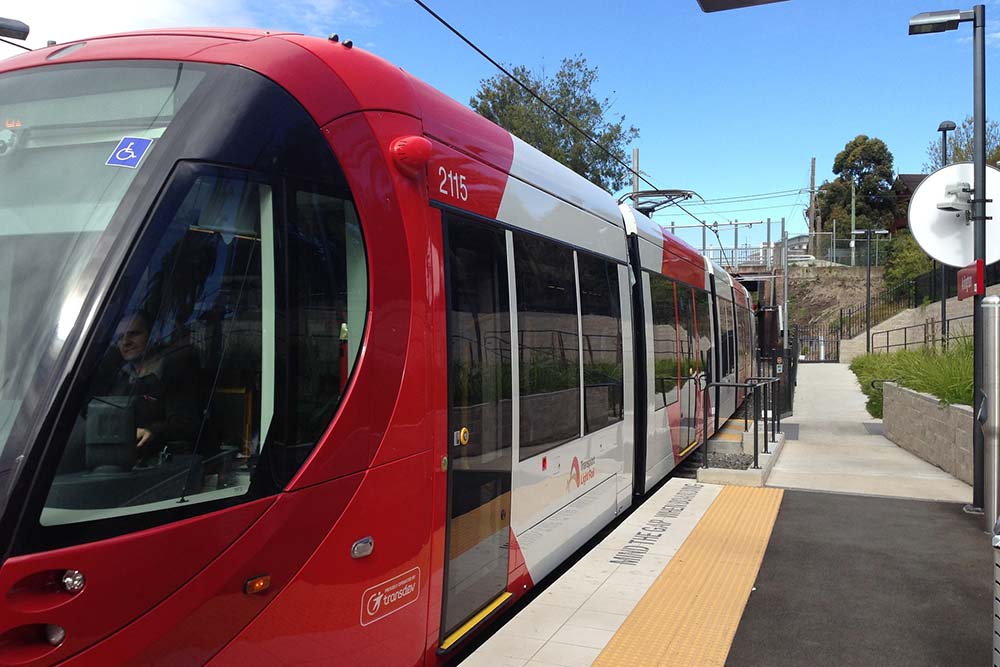 Testing KPIs for a new light rail network